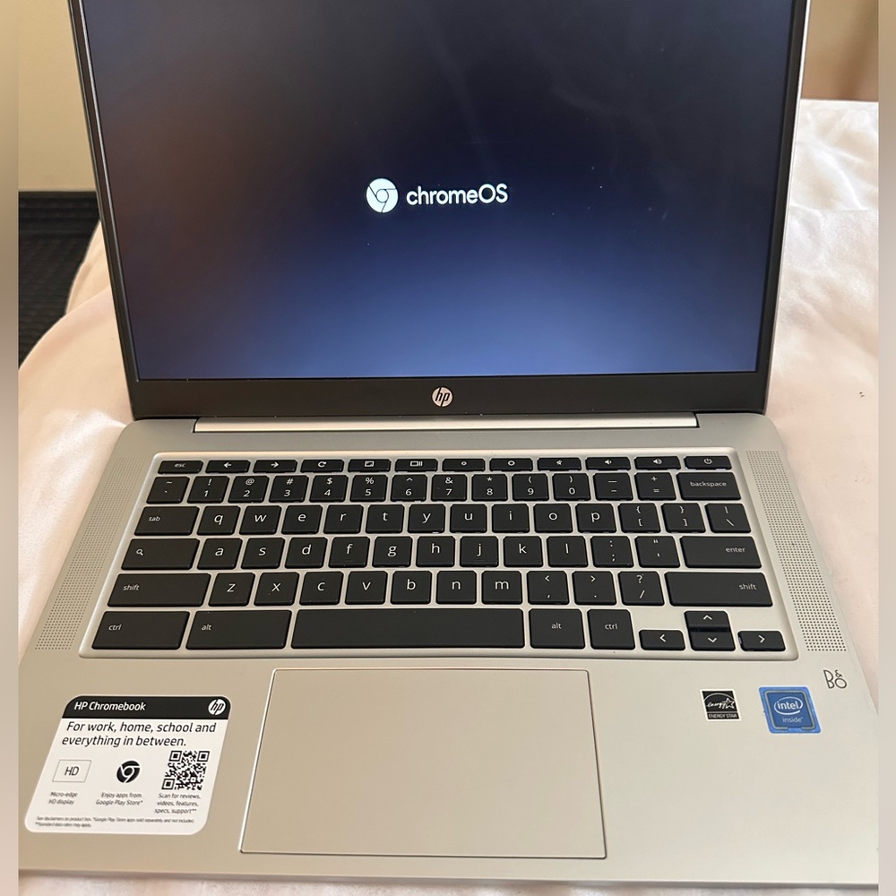 HP Chromebook 14" Laptop 64GB Flash Storage